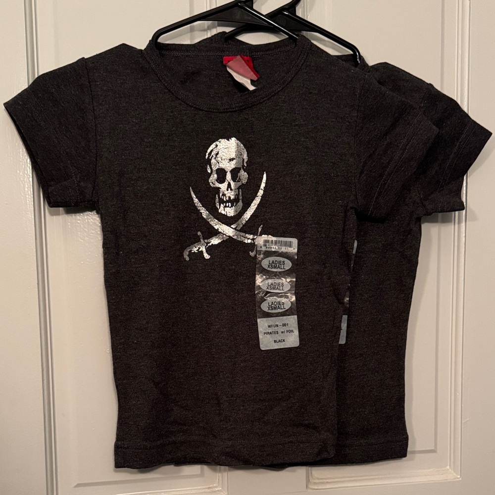 Womens Black/Dark Grey Skull Graphic T-Shirt (huge discount if bought together)
